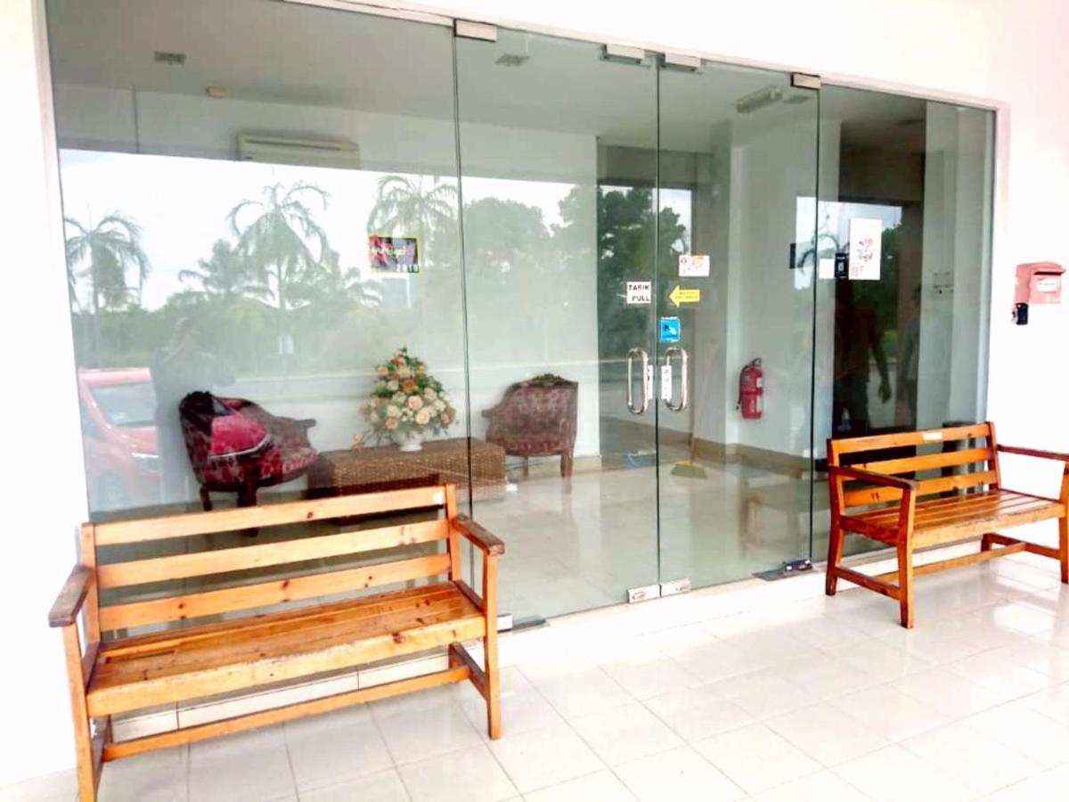 Gorjes Inn Klia & Klia2 سيبانغ المظهر الخارجي الصورة